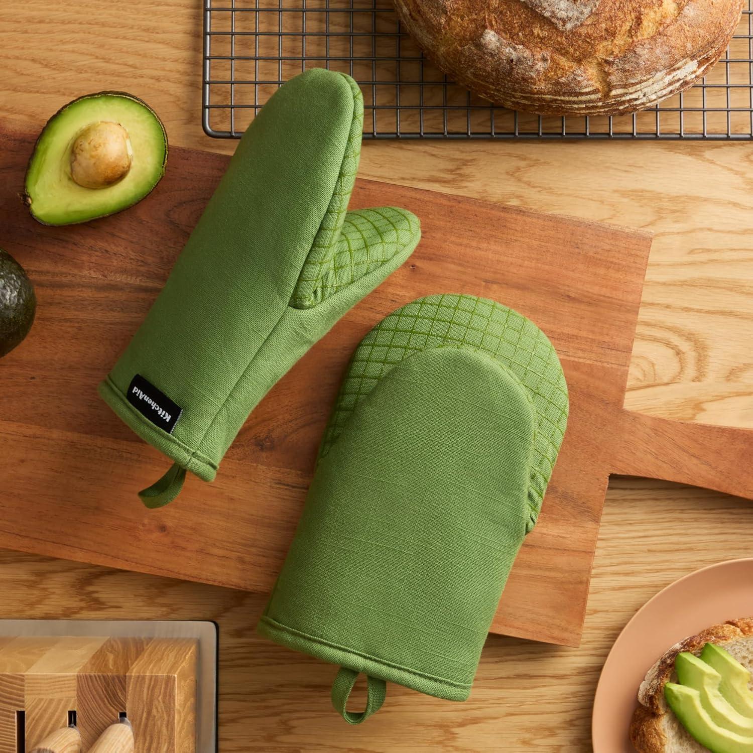 imageKITCHENAID Gourmet Series Gridlines Mini Oven Mitts 2Pack Set Heat Resistant up to 600F Soft Silicone Grip Magnetic Cuff Ink Blue 55quotx9quotMatcha Green