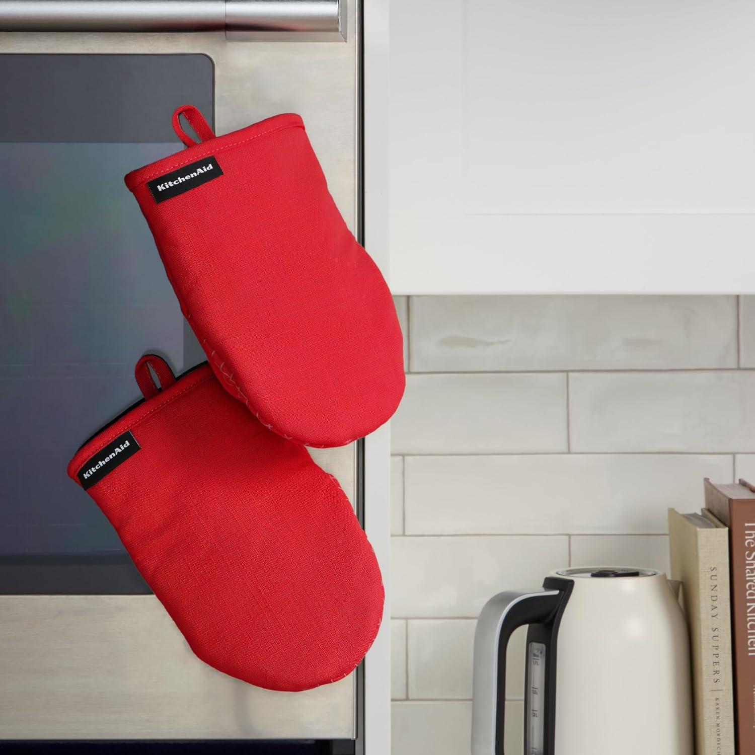 imageKITCHENAID Gourmet Series Gridlines Mini Oven Mitts 2Pack Set Heat Resistant up to 600F Soft Silicone Grip Magnetic Cuff Ink Blue 55quotx9quotPassion Red