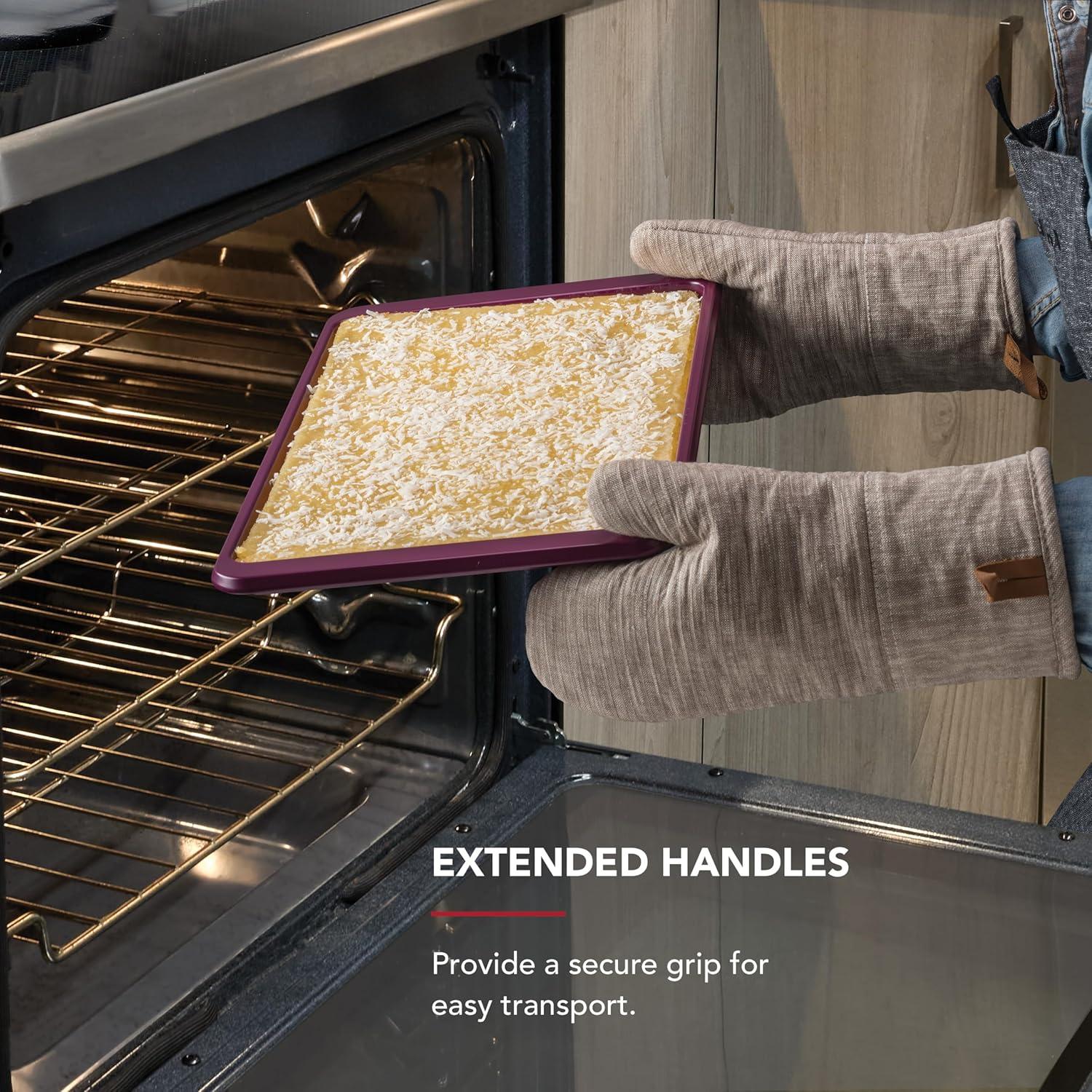 imageKitchenAid 10x15in Nonstick Aluminized Steel Baking Sheet Blue VelvetBeetroot