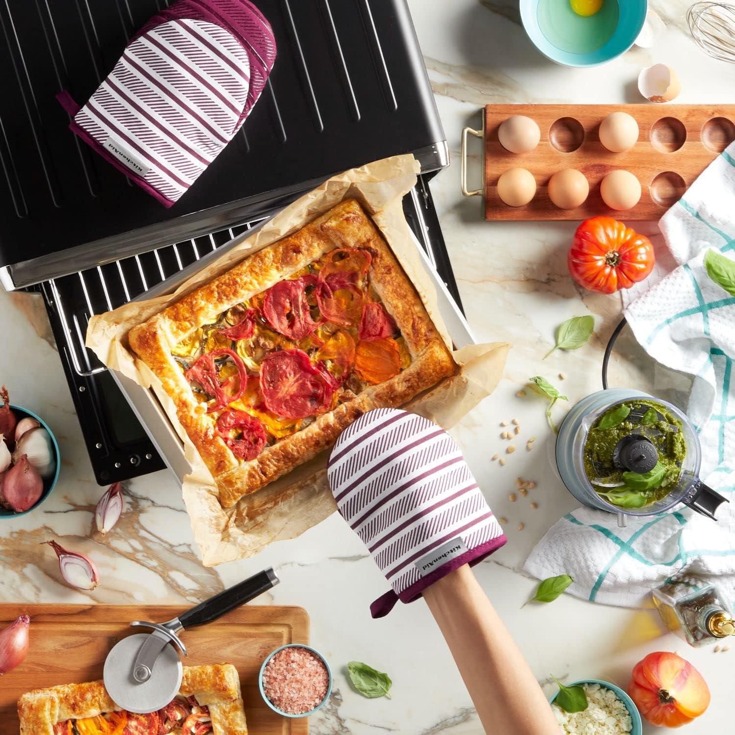 imageKitchenAid Albany Mini Oven Mitt 2Pack Set Ink Blue 55quotx8quotBeet