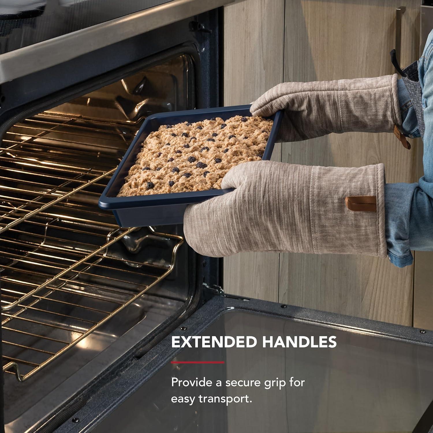 imageKitchenAid Nonstick Swiss Engineered Aluminized Steel Cake Pan Dishwasher Safe Pistachio 9 x 13 InchInk Blue