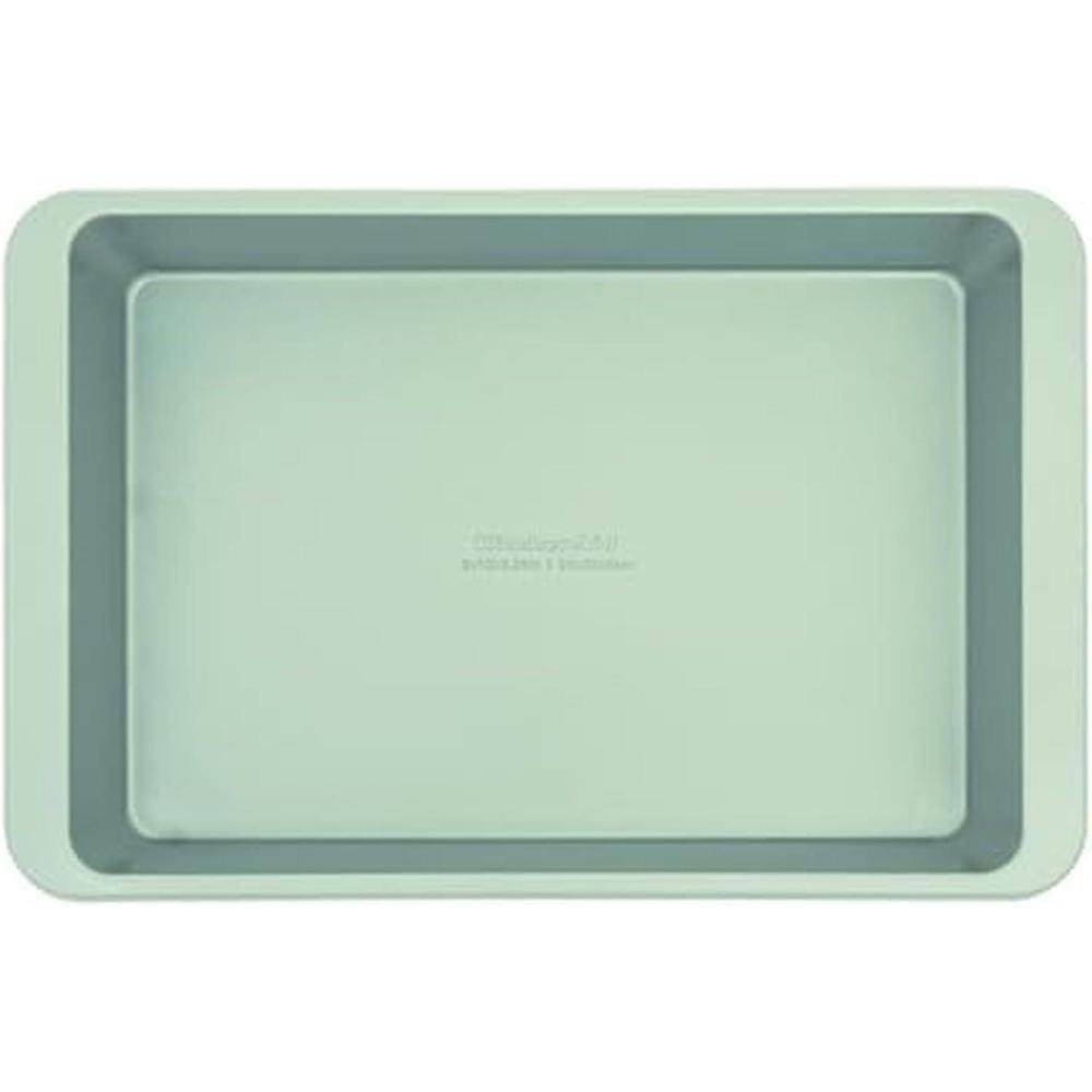 imageKitchenAid Nonstick Swiss Engineered Aluminized Steel Cake Pan Dishwasher Safe Pistachio 9 x 13 InchPistachio