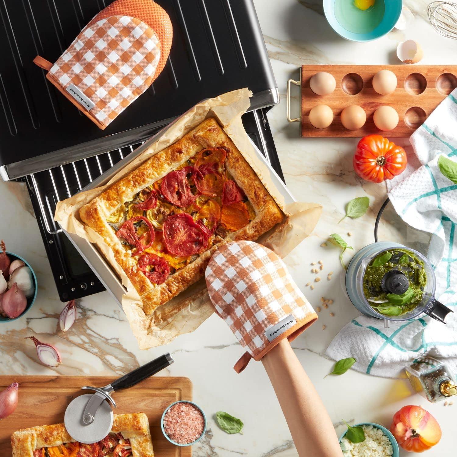 imageKITCHENAID Gingham Mini Oven Mitt 2Pack Set Matte Black 55quotx8quotHoney