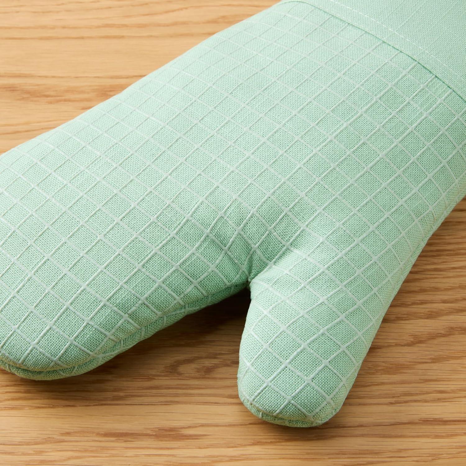 imageKITCHENAID Gourmet Series Gridlines Oven Mitts 2Pack Set Heat Resistant up to 600F Soft Silicone Grip Magnetic Cuff Mineral Water Aqua 7quotx14quotPistachio Green