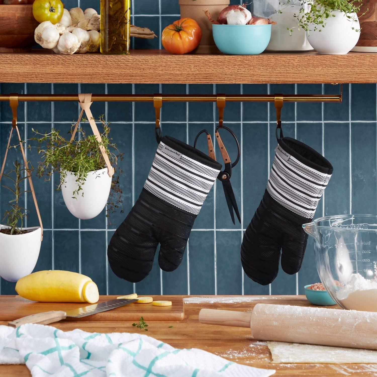 imageKitchenAid Albany Oven Mitt 2Pack Set Aqua Sky 7quotx13quotMatte Black