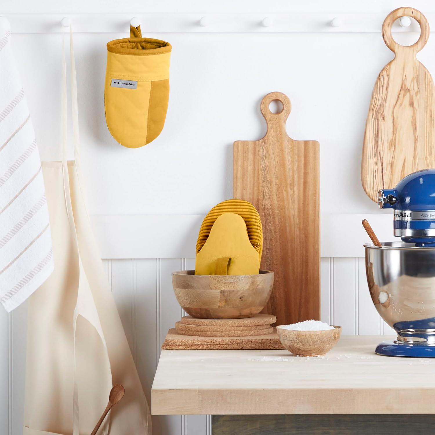 imageKitchenAid Beacon TwoTone NonSlip Mini Oven Mitt Set Aqua Sky 55quotx8quot 2 PieceMajestic Yellow