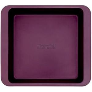 KitchenAid Nonstick Swiss Engineered Aluminized Steel Square Cake Pan, Dishwasher Safe, Pistachio, 9 Inch(Beetroot)