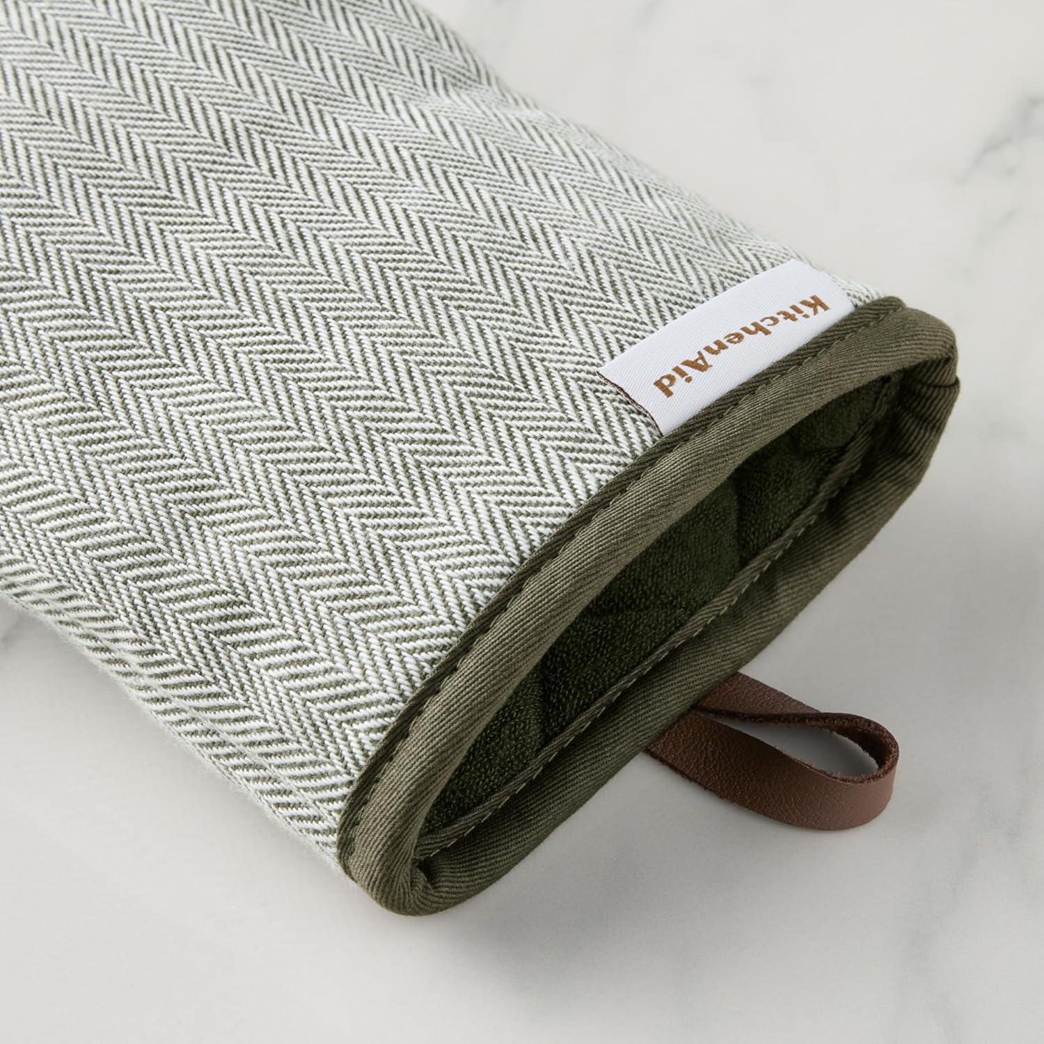 imageKITCHENAID Evergreen Design Series Herringbone Ribbed Soft Silicone Mini Oven Mitts 2Pack Set Heat Resistant up to 500F Flexible amp Waterproof Deep Forest Green 55x9