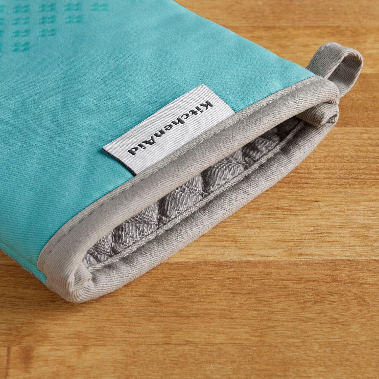 imageKitchenAid Asteroid Oven Mitt Set 7x125 Pistachio Green 2 PieceAqua Sky