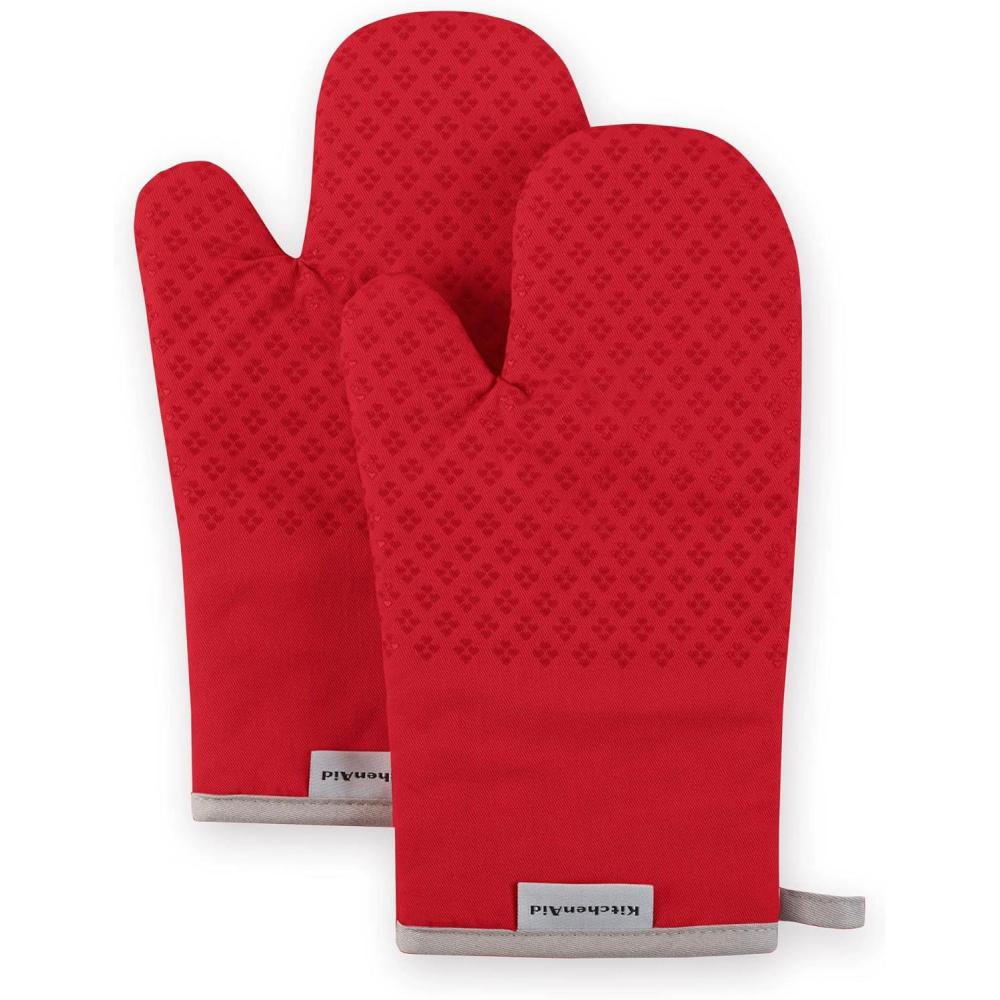 imageKitchenAid Asteroid Oven Mitt Set 7x125 Pistachio Green 2 PieceFire Red