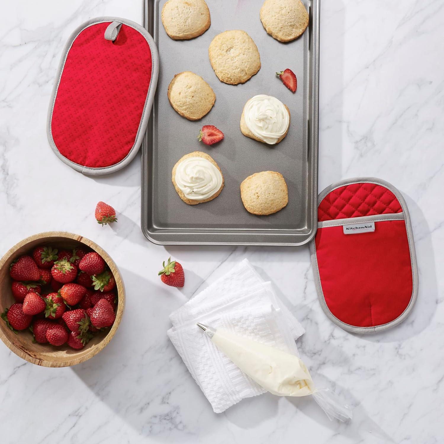 imageKitchenAid Asteroid Pot Holder 2Pack Set Charcoal Grey 65x10Fire Red